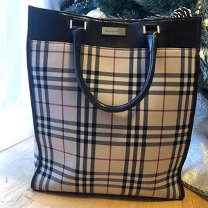 Bureberry tote